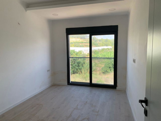 ALANYA OKURCALAR’DA SIFIR 1+1 SATILIK DAİRE