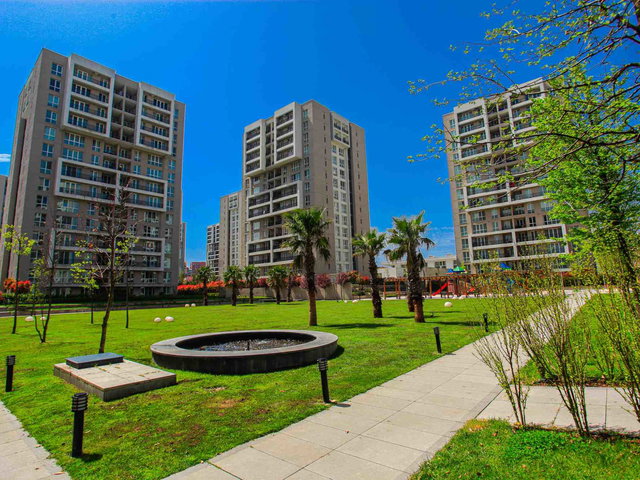 SANCAKTEPE BİZİMTEPE AYDOS SİTESİ SATILIK 3+1  156 M2 DAİRE