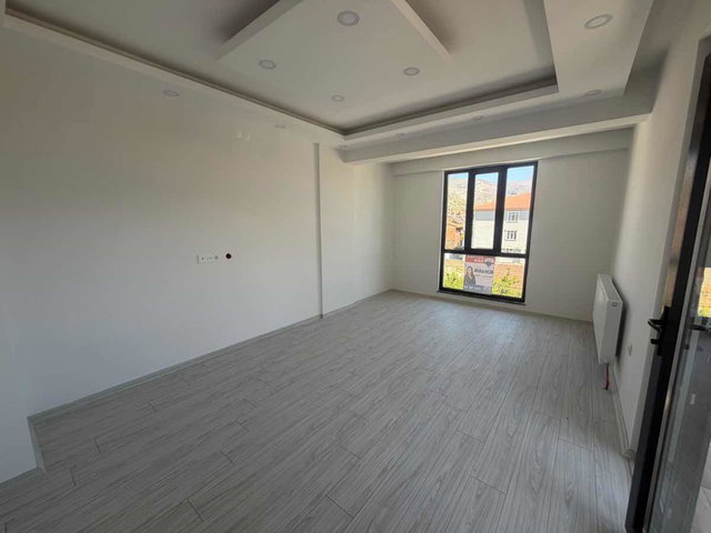 REMAX DEM'DEN KAZIM KARABEKİR MAHALLESİNDE 2+1 KİRALIK DAİRE