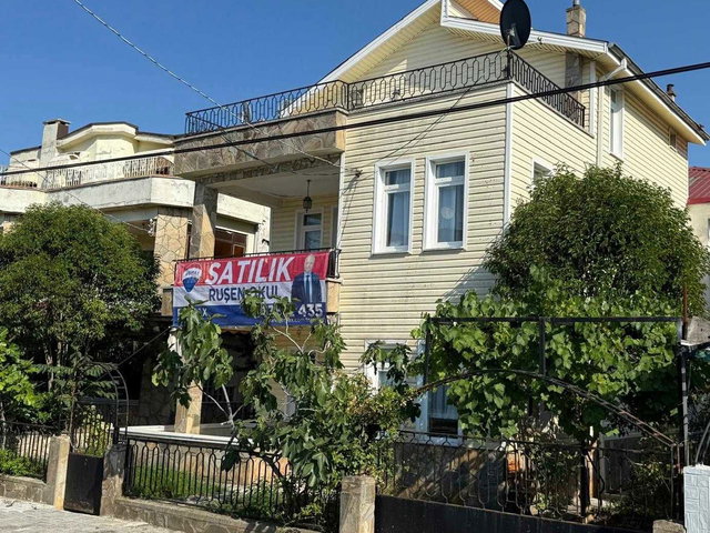 ATAKUM ÇAKIRLAR YALIKENT SİT.DE ( DENİZE 100 M ) SATILIK VİLLA