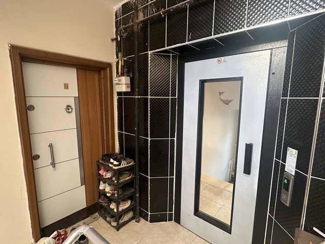 RE/MAX YENİ GAYRIMENKULDEN KARAMANLI MAHALLESI’NDE SATILIK 2 + 1 DAIRE