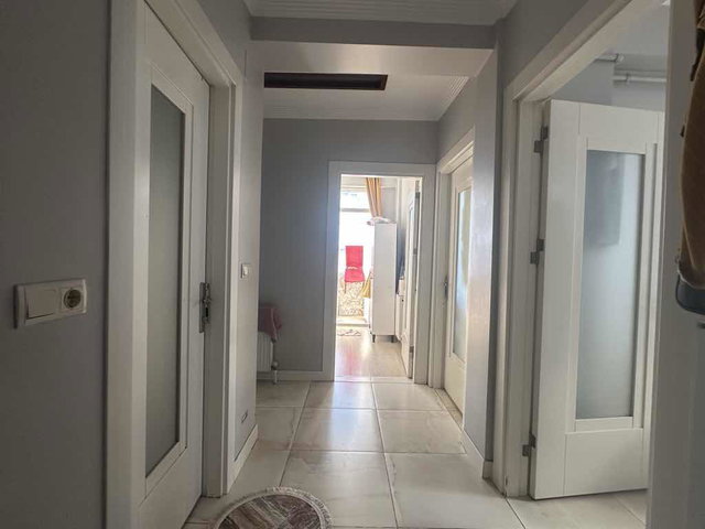 RE/MAX YENİ GAYRIMENKULDEN KARAMANLI MAHALLESI’NDE SATILIK 2 + 1 DAIRE
