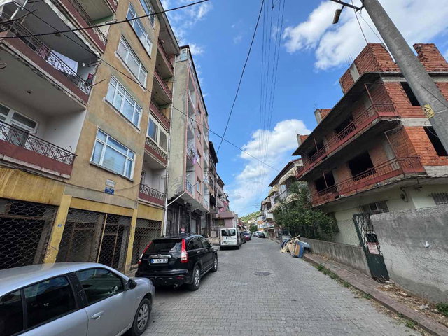 İZMİT KURUÇEŞME DOĞAN MAHALLESİ SATILIK 3+1 DAİRE