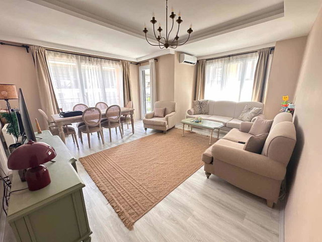 AVCILAR DENİZKÖŞKLER MAH SAHİLE YÜRÜME 2DK YENİ BİNA