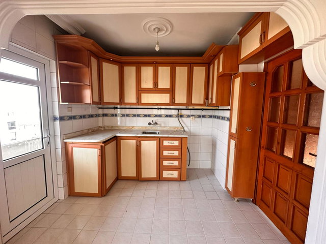ERENLER BAĞLAR MAHALLESİ 3+1 145 M² KİRALIK GENİŞ DAİRE