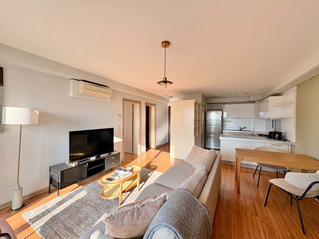 ATAŞEHİR ANDROMEDA FULL EŞYALI KİRALIK LÜKS 1+1 DAİRE
