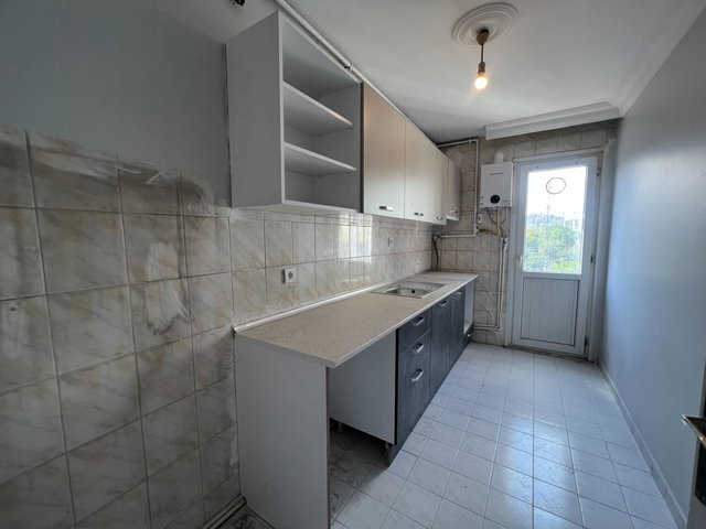 SERAKENT SİTESİ KAĞITHANE KOMPLE TADİLATLI 3+1 KİRALIK DAİRE