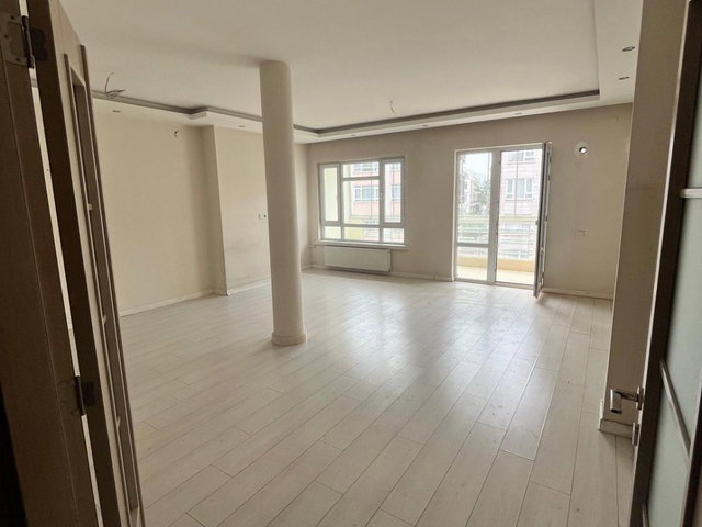 ÇANKAYA ESATOĞLU MAH CADDE ÜZERİ BAKIMLI 3+1 KİRALIK DAİRE