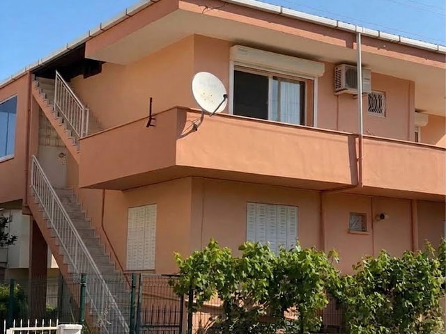 KUŞADASI GÜZELÇAMLI'DA MAVİ BAYRAKLI PLAJA 80 MT.,BAHÇELİ SATILIK MÜSTAKIL EV