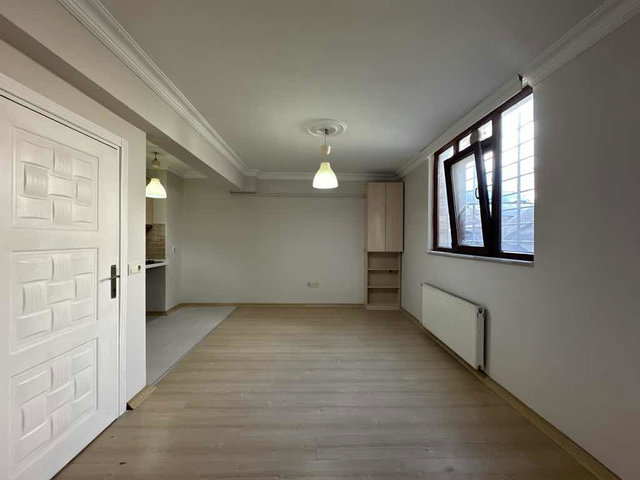HARİKA KONUM FORUM İSTANBUL AVM VE METRO YAKINI 1+1 LÜKS DAİRE