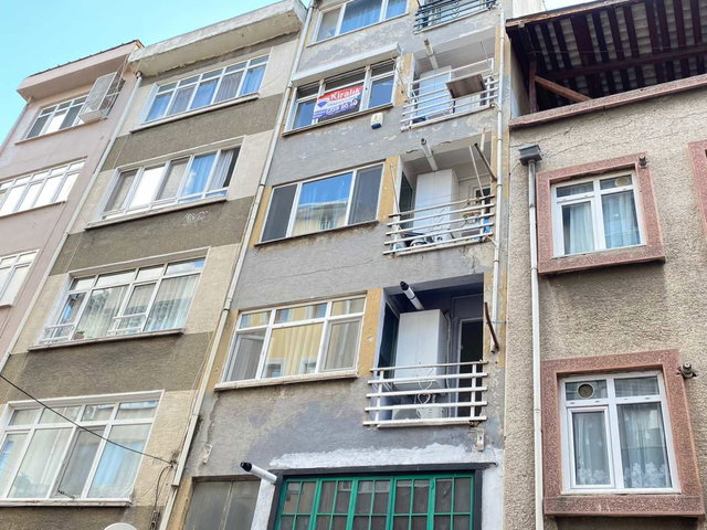 YELDEĞİRMENİ MAHALLESİNDE 70 M2 NET KİRALIK 2+1 DAİRE...