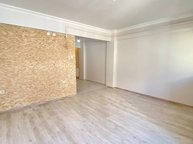 YELDEĞİRMENİ MAHALLESİNDE 70 M2 NET KİRALIK 2+1 DAİRE...
