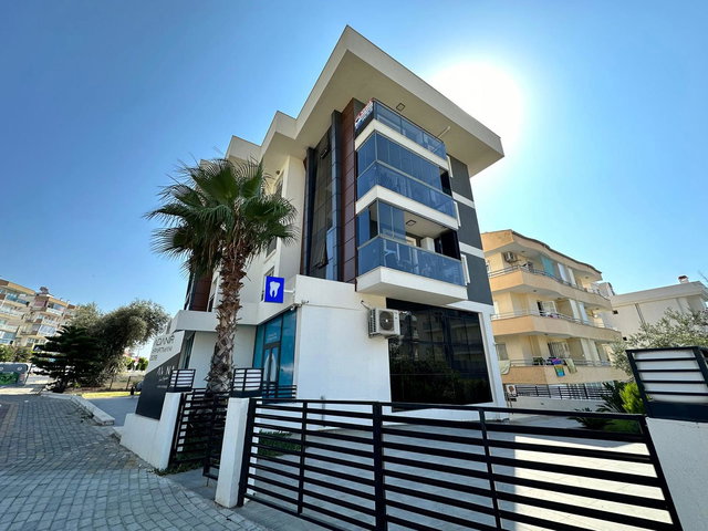 MARİNA MEVKİİ ADANIR APARTMANI 1+1 EŞYALI DAİRE.