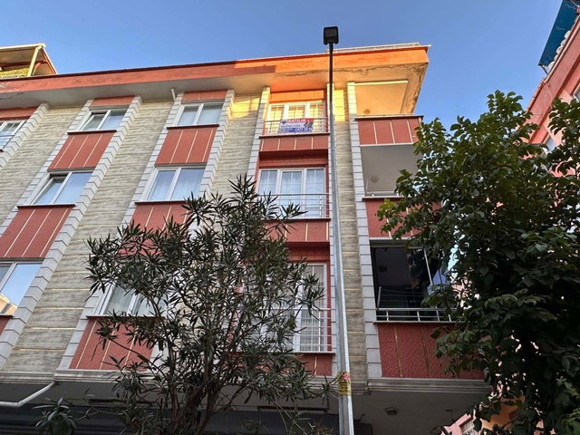 BAĞCILAR OTOYOL BAĞLANTI YAKINI SATILIK 3+2 DUBLEKS DAİRE
