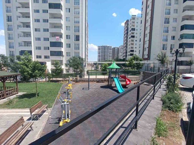 CADDE 75 YOLUN DEVAMI 3+1 UYGUN FİYATLI FIRSAT DAİRE