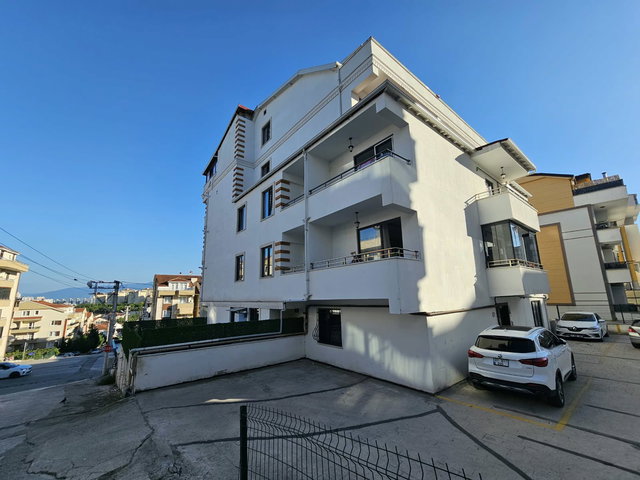 ŞEHIR HASTANESI KARŞISI BOĞAZOVA CAD.ARA KAT 2+1 KIRALIK DAIRE