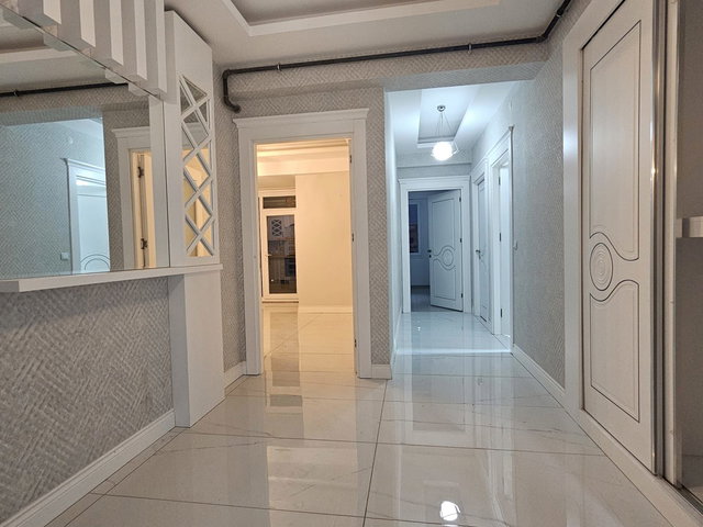 ELBEYLER PLATİNUM SİTSNDE 3+1 AMA BİR ODASI KAPALI KİRALIK DAİRE