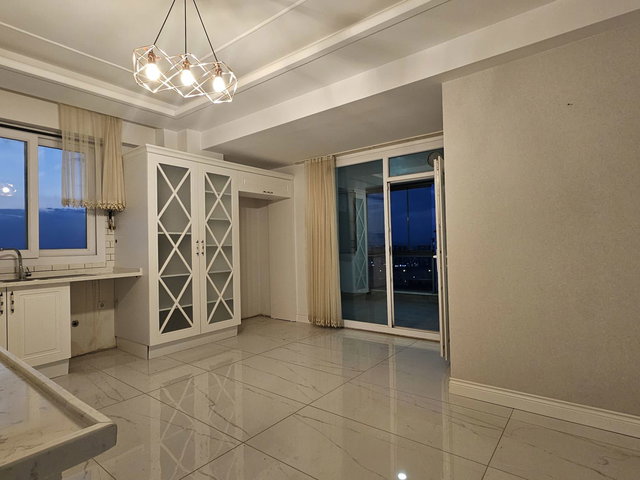 ELBEYLER PLATİNUM SİTSNDE 3+1 AMA BİR ODASI KAPALI KİRALIK DAİRE
