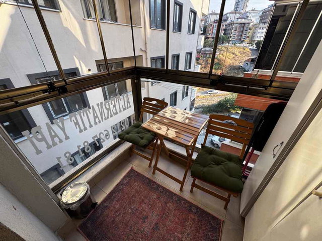 MALTEPE FINDIKLI'DA SATILIK MASRAFSIZ 2+1 DAİRE / CAM BALKONLU