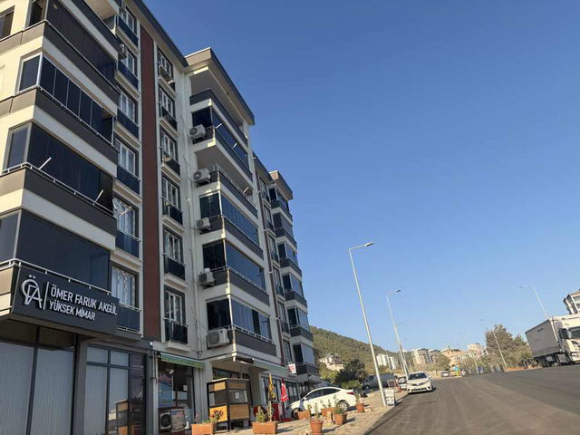 ONİKİŞUBAT’TA 2023 YAPIMI 3+1 | 115 M² NET | 2 BANYO | BALKONLU | BOŞ