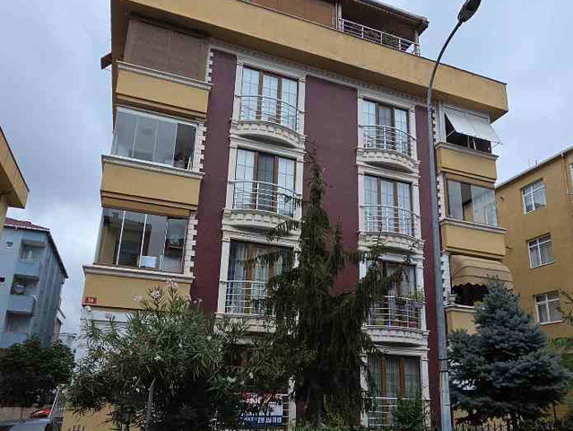 ATAŞEHİR İNÖNÜ'DE 130 M² NET | 2+2 | 2 BANYO | OTOPARKLI | GENİŞ DUBLEKS