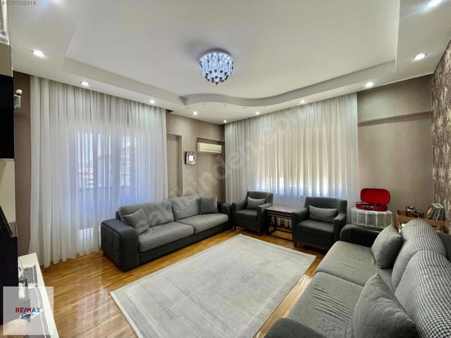 REMAX ÖZGÜR İBRAHİM GÜNEŞ'TEN BATIKENT'DE SATILIK 3+1 DAIRE