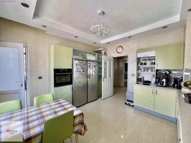REMAX ÖZGÜR İBRAHİM GÜNEŞ'TEN BATIKENT'DE SATILIK 3+1 DAIRE