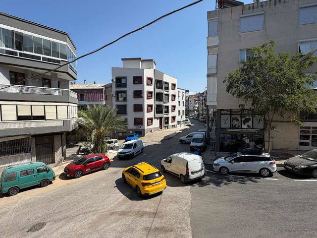 BALÇOVA FEVZİÇAKMAK MAH.ÖNÜ AÇIK FERAH KİRALIK 3+1 JEOTERMAL