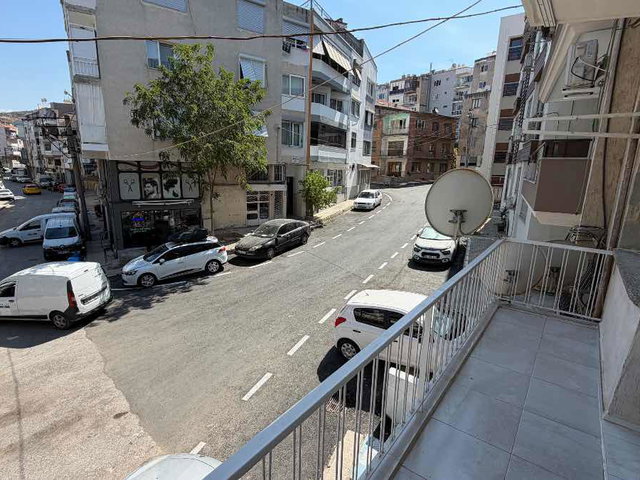 BALÇOVA FEVZİÇAKMAK MAH.ÖNÜ AÇIK FERAH KİRALIK 3+1 JEOTERMAL