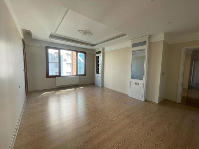 FORUM AVM YAKINI ŞEHR-I GÜNEŞ 1 SITESI'NDE 4+1 SATILIK DAIRE