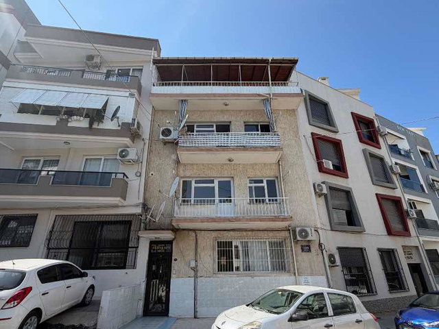 BALÇOVA FEVZİÇAKMAK MAH. KİRALIK 3+1 JEOTERMAL ÖNÜ AÇIK