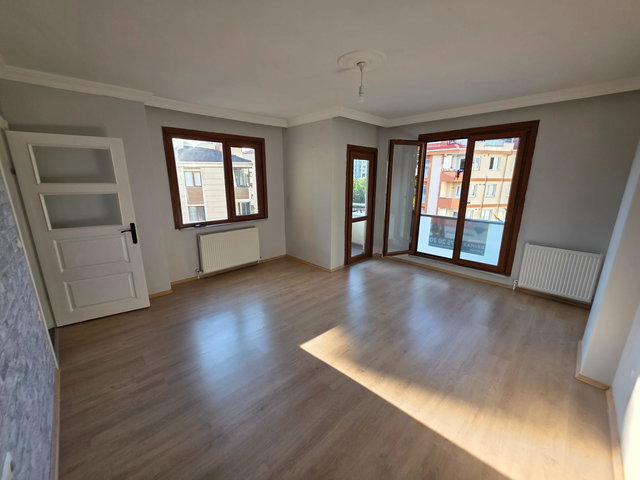 MARMARA HASTANESİ VE MERKEZİ KONUM BALKONLU 90 M2 2+1 KİRALIK