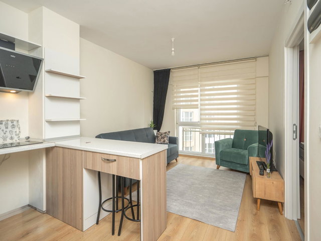 REMAX GELİŞİMDEN S TOWERS'TA EŞYALI 1+1 SATILIK DAİRE