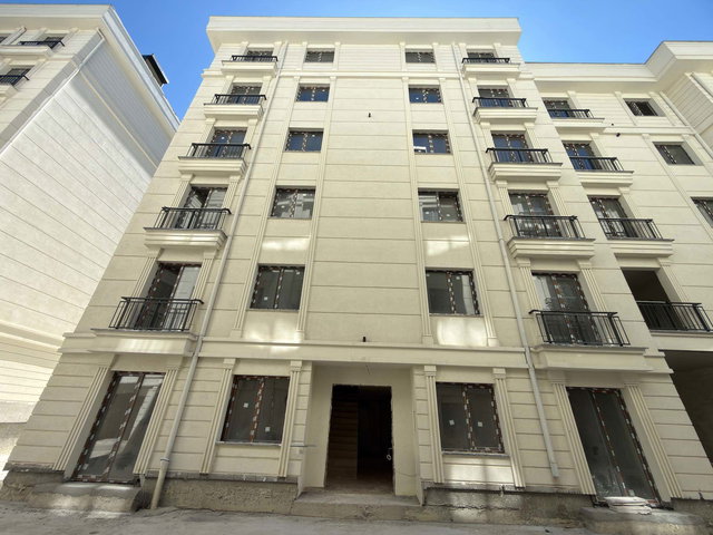 BÜYÜKÇEKMECE ATATÜRK MH YENİ SİTEDE SATILIK 2+1 DAİRE-REMAX KAYA