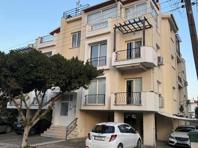 GİRNE MERKEZ'DE 3+1 SATILIK DAİRE