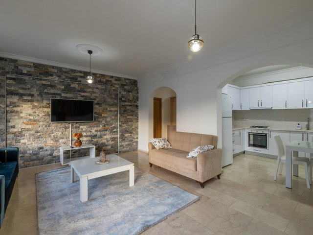 GİRNE MERKEZ'DE 3+1 SATILIK DAİRE