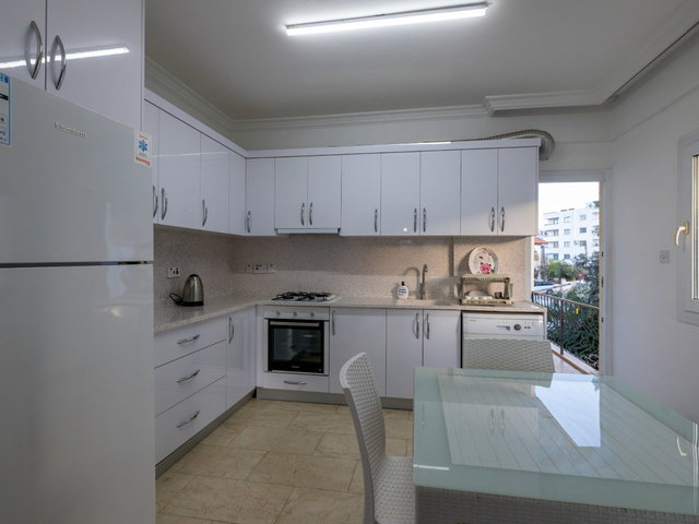 GİRNE MERKEZ'DE 3+1 SATILIK DAİRE