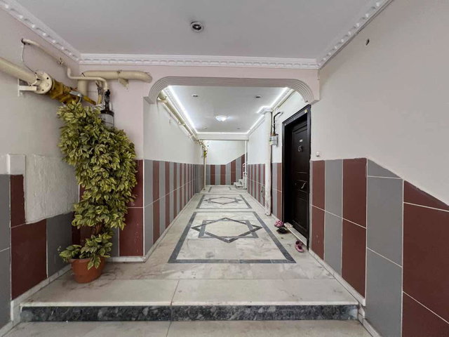 HACI ABDİ MAHALLESİNDE RE/MAX GÜNEŞ'TEN KİRALIK 3+1ARA KAT DAİRE