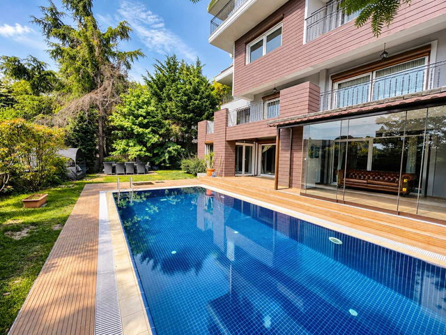 REMAX7TEPE'DEN ACARKENT ÖZEL SOKAKTA REVİZYONLU BR TİPİ AVANTAJLI FİYAT