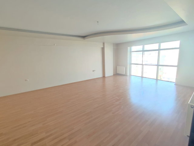 REMAX PARLADAN ATAKUM YENİMAHALLE DE SATILIK 3+1 DAİRE
