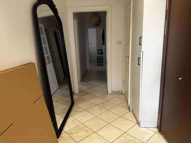 CADDEBOSTAN SARIGÜL DE  BALKONLU , GENİŞ, BAKIMLI , FERAH DAİRE