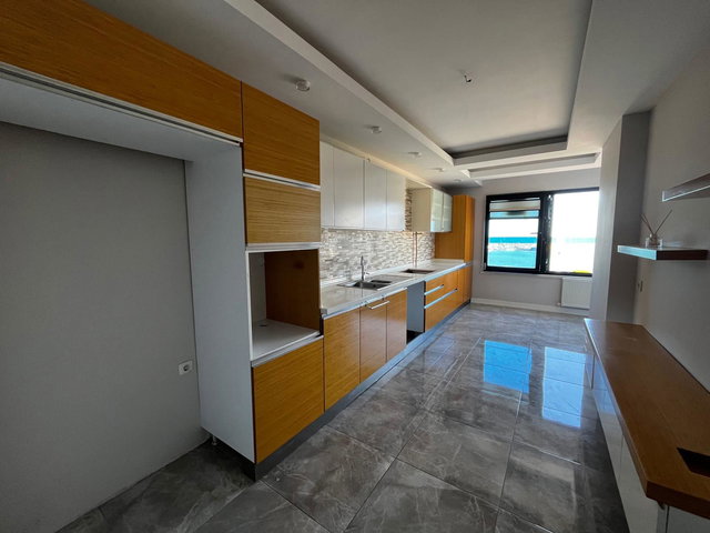 RE/MAX MODERN SEHA SÖYLER'DEN KİRALIK KAÇIRILMICAK 3+1 DAİRE