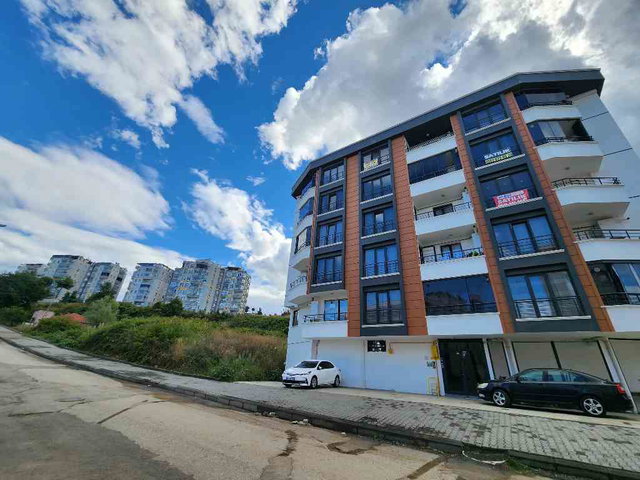 DENIZ MANZARALİSIFIR ESYALI KIRALIK 1+1 DAIRE