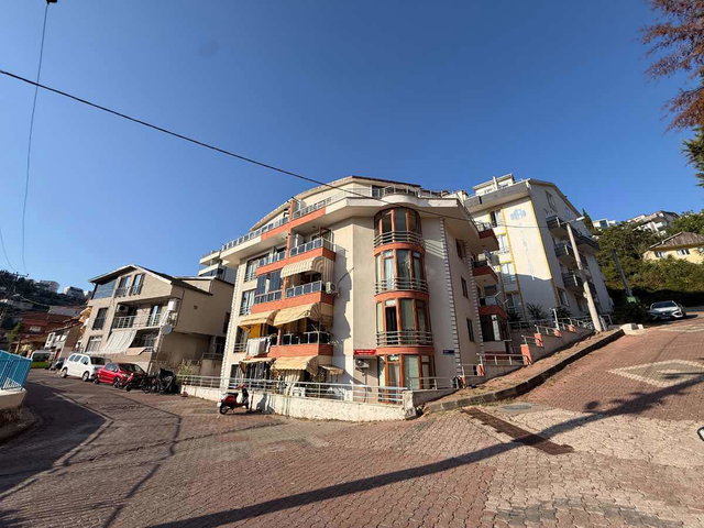 REMAX DREAM'DEN İZMİTTE OTOBÜS GÜZERGAHINDA 2+1 MANZARALI