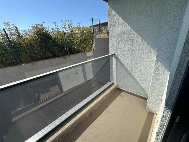 KORUCUKTA HASTANEYE KOMŞU | SIFIR | EŞYASIZ | 1+1 KİRALIK DAİRE