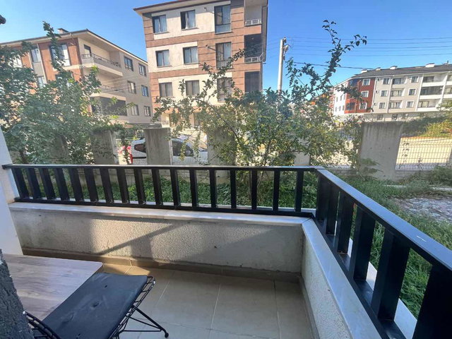 REMAX DIA'DAN DÜZCE ÜNİVERSİTE'DE EŞYALI 1+1 SATILIK DAİRE