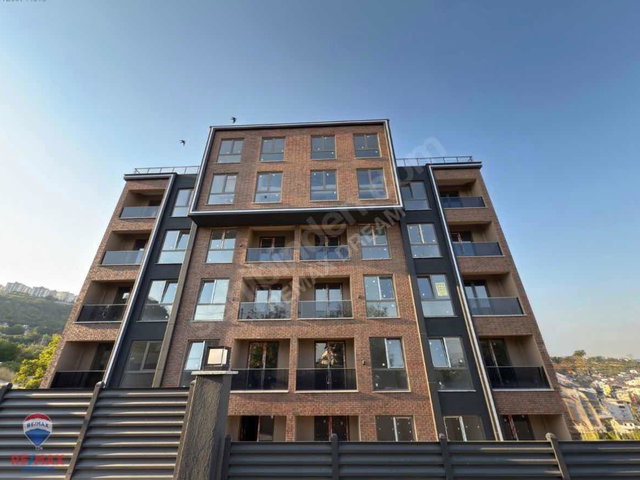 REMAX DREAM'DEN GÜNDOĞDU BOĞAZOVADA 1+1 KİRALIK RESIDENCE