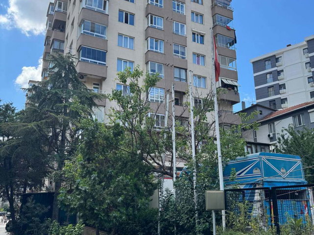 KADIKÖY KOZYATAĞI AYDOĞAN SİTESİ KİRALIK 3+1 EŞYALI DAİRE
