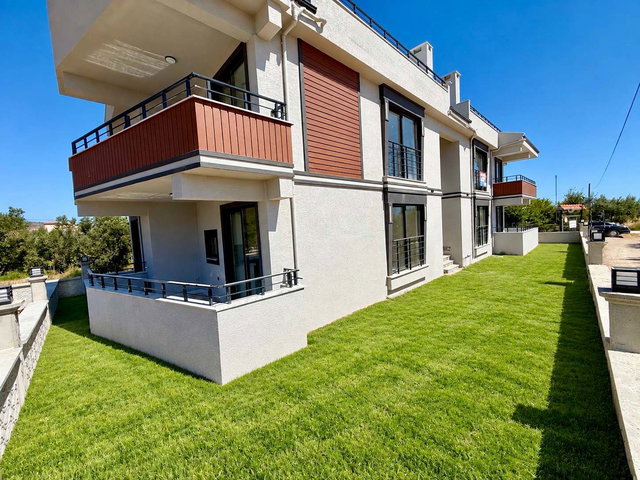 REMAX'TAN ŞARKÖY ERİKLİCE'DE DENİZ MANZARALI 180M2 DUBLEKS DAİRE