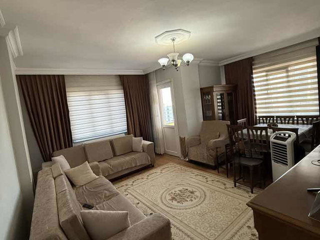 BAĞCILAR KİRAZLI 95M2 KİRALIK METRO YAKINI 2+1 DAİRE